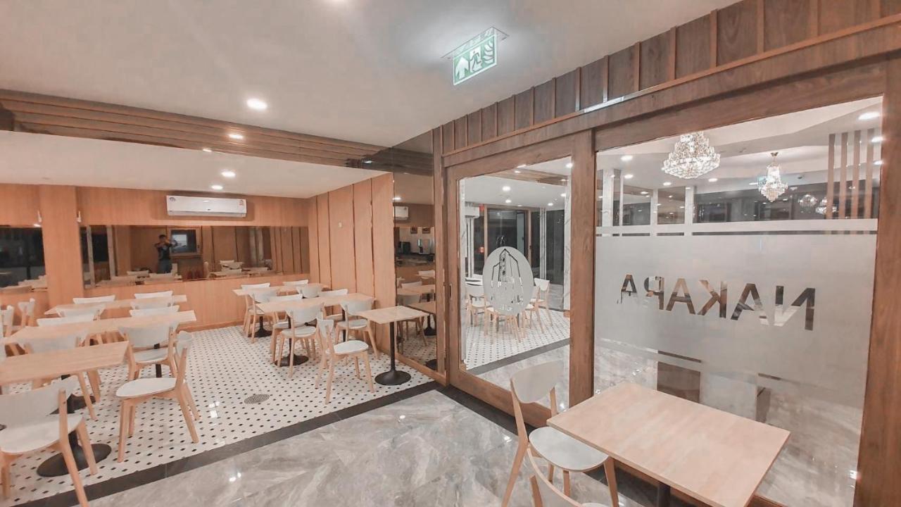 Nakara Hotel, אובון רטצ'תאני מראה חיצוני תמונה