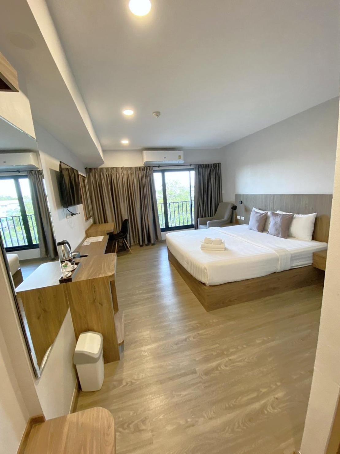 Nakara Hotel, אובון רטצ'תאני מראה חיצוני תמונה